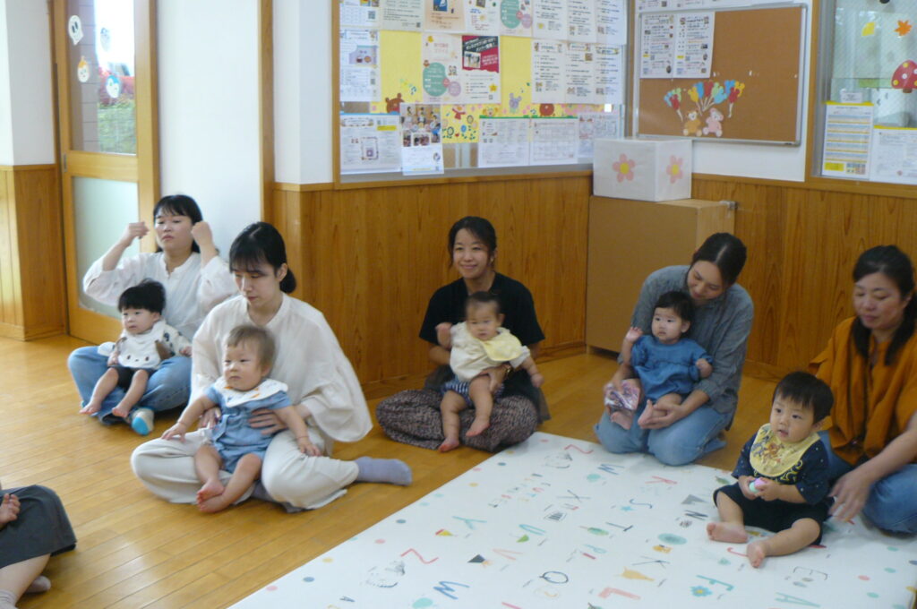 支援センター虹🌈後期親子教室ルンルン（０歳児コース）開講式✨✨
