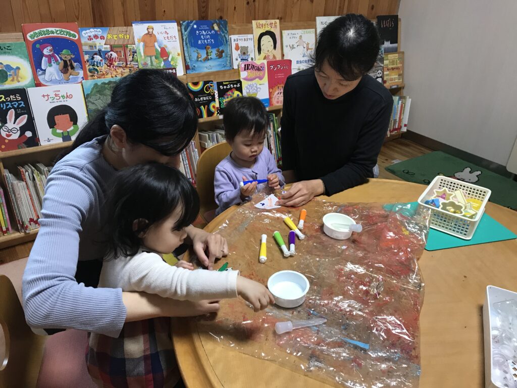 子育て広場〜 室内遊び 〜