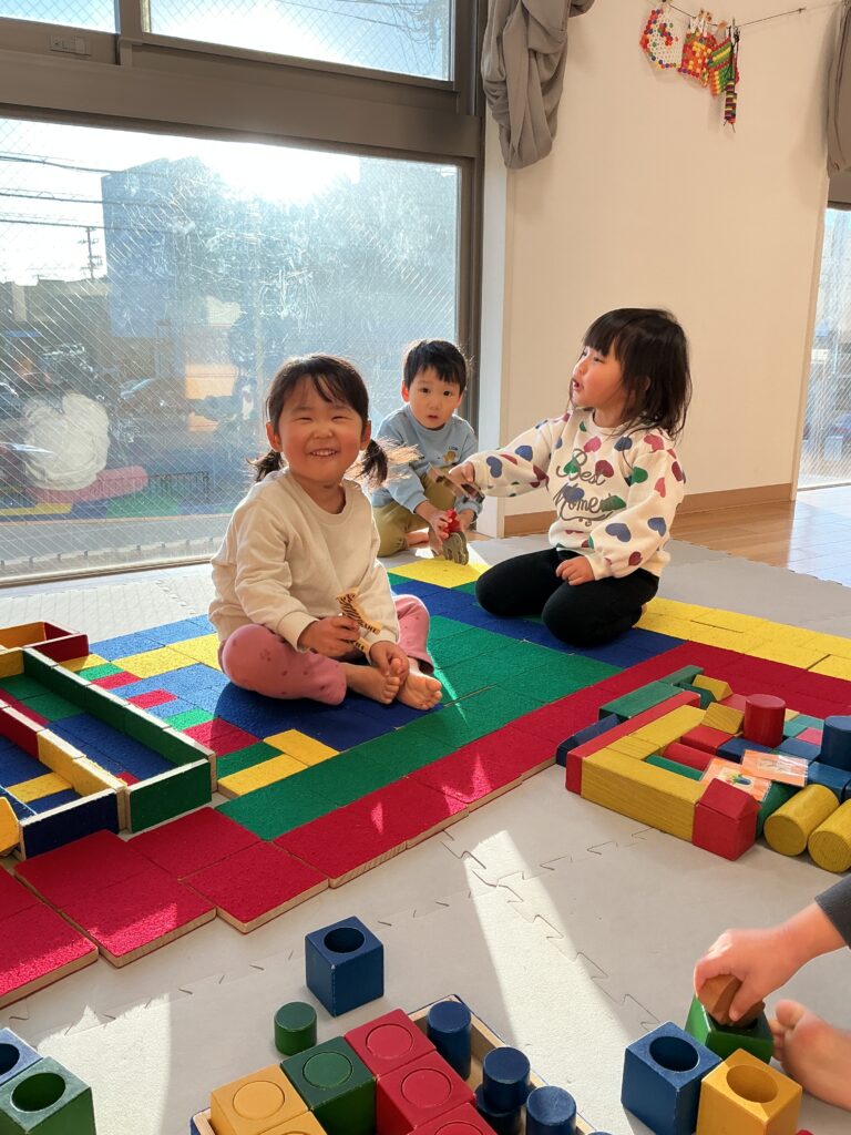 構造あそび（２歳児　たんぽぽ組）