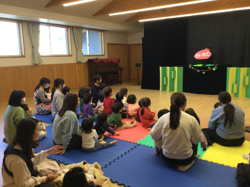 〜人形劇団むむのこさんが来たよ〜