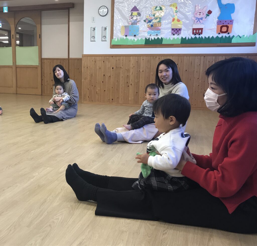子育て広場 〜リトミックの様子〜