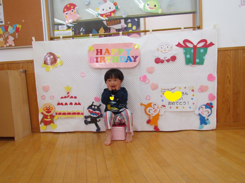 支援センター虹🌈2月生まれの誕生会🎂