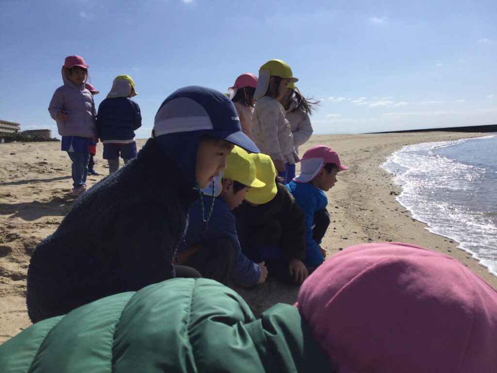 〜 砂浜であそんだよ 〜