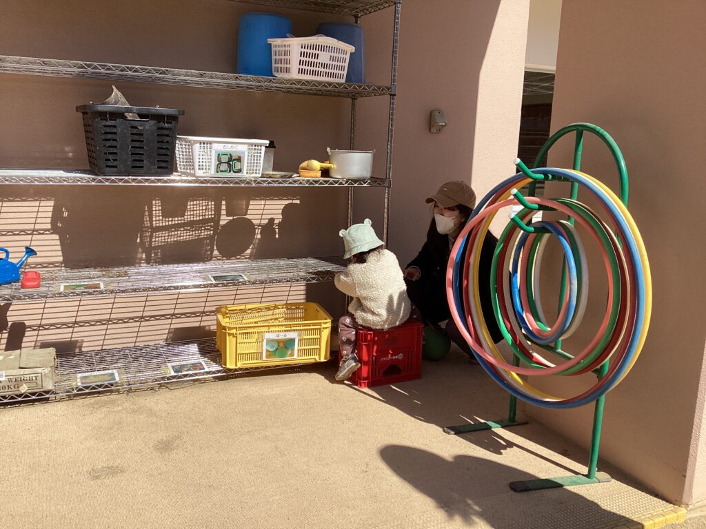 園のお友達と同じ事してみたいな！【子育て広場：園庭開放】